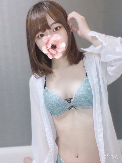 ななみ 黒髪清楚系スレンダー(おすすめ)さんの写真